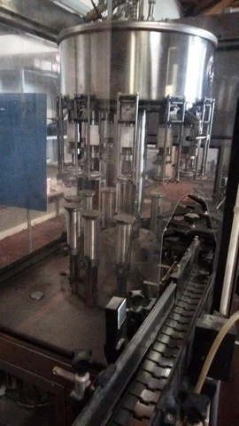 Linea di imbottigliamento Bertolaso Usata
