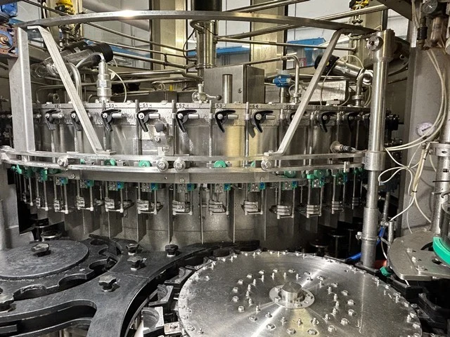 Monoblocco di Riempimento Procomac 50.56.8.8 Usato