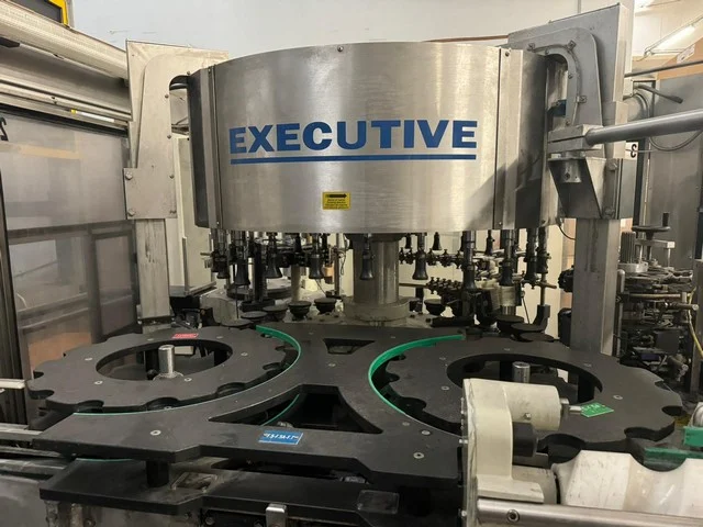 Etichettatrice P.E. Executive 16.000 bph Usata