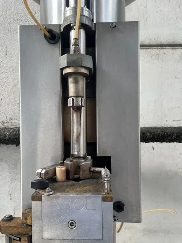 Tappatore Arol Gemini 2.500 bph Usato